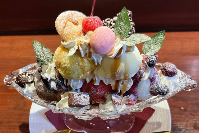クインテットパフェ